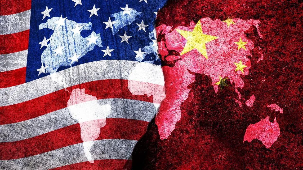 百年中美關係的浮沉告訴我們：沒有永遠的霸權，只有永恆的變革。（Shutterstock）