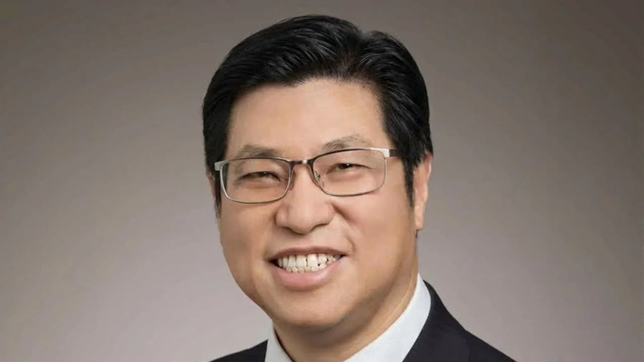 李競存教授表示,期待在科大建立一所融合工程、數據科學與生物醫學創新的醫學院。(香港科技大學提供)