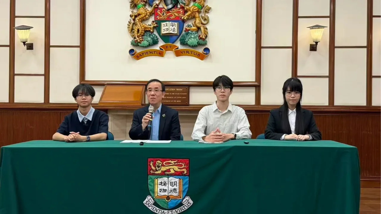 港大今年撥款8,000萬元,專為2026年入學的本地生設立入學獎學金。(黃子璇攝)