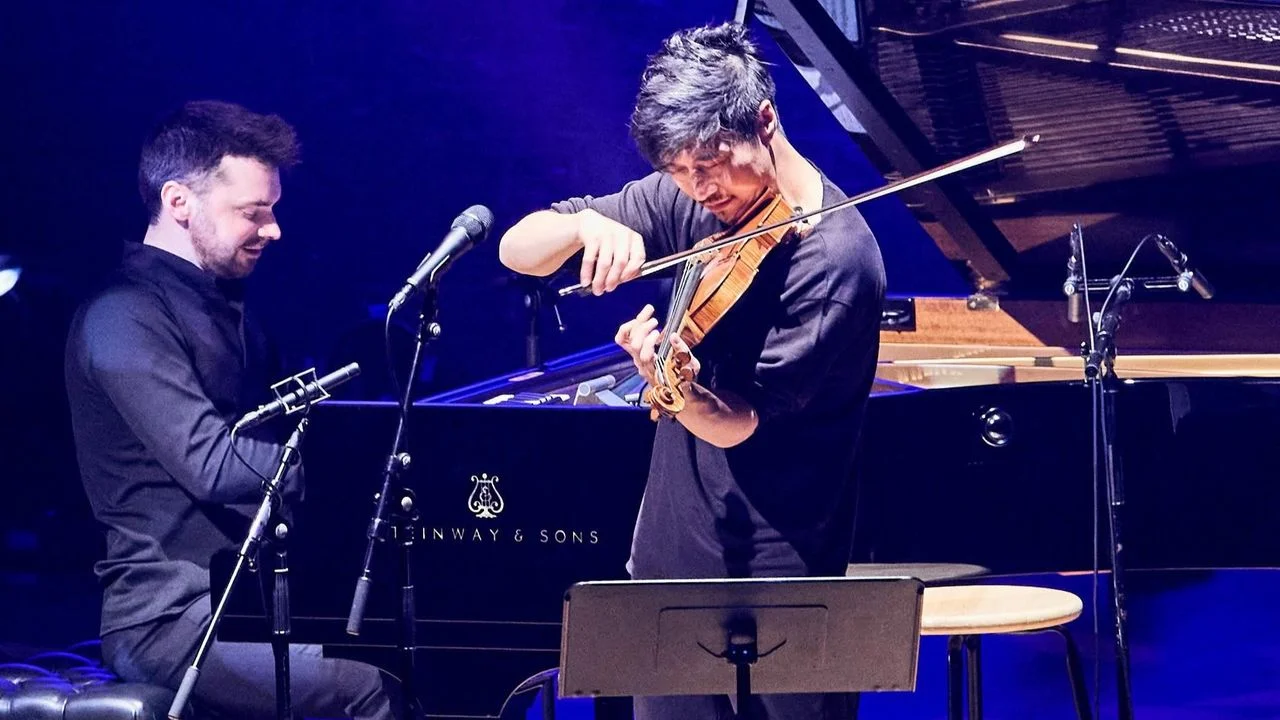 無論觀眾是否懂得音樂，都能夠從兩位的演奏中，得到全然高水平的娛樂享受。（飛躍演奏香港Facebook）