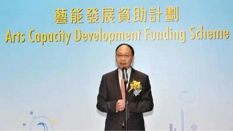 雙親那份對子女不求回報的舐犢之情，成為鍾瑞明一生最堅實的支持。（政府新聞網）