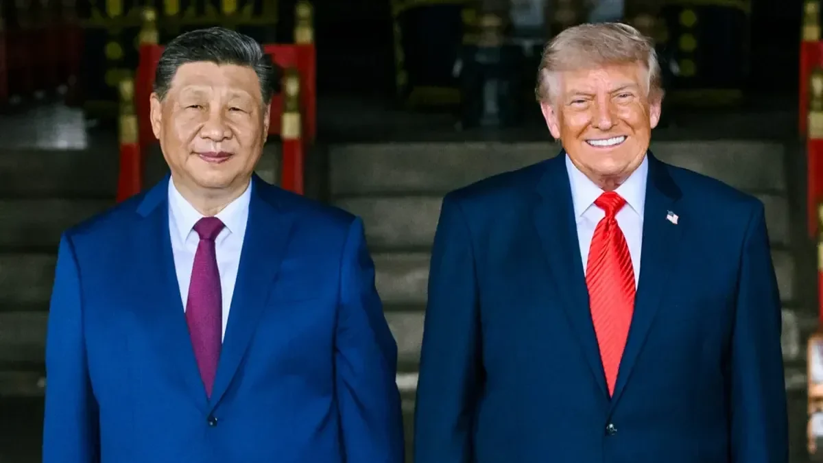 國家主席習近平(左)應美國總統特朗普(右)邀請國事訪問美國。圖示特朗普早前訪問中國。(白宮)