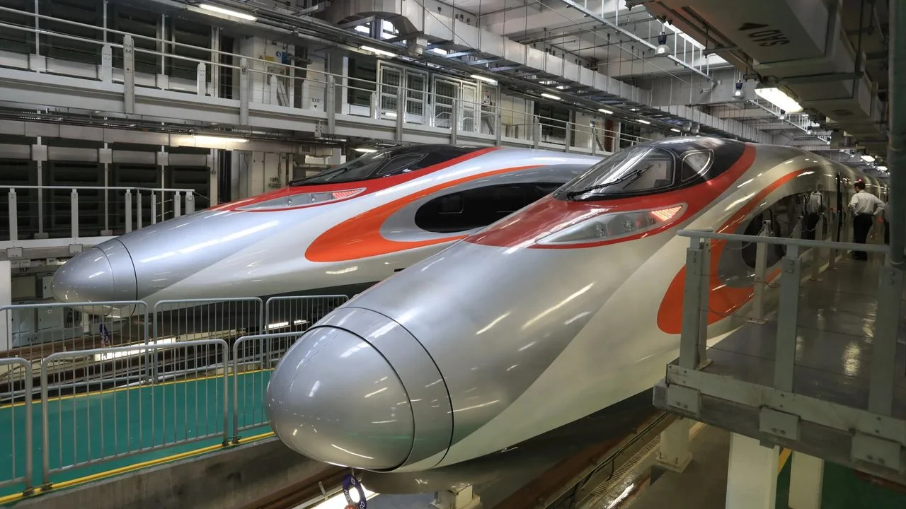廣深港高速鐵路(高鐵)位於香港段石崗列車停放處。(政府新聞處)