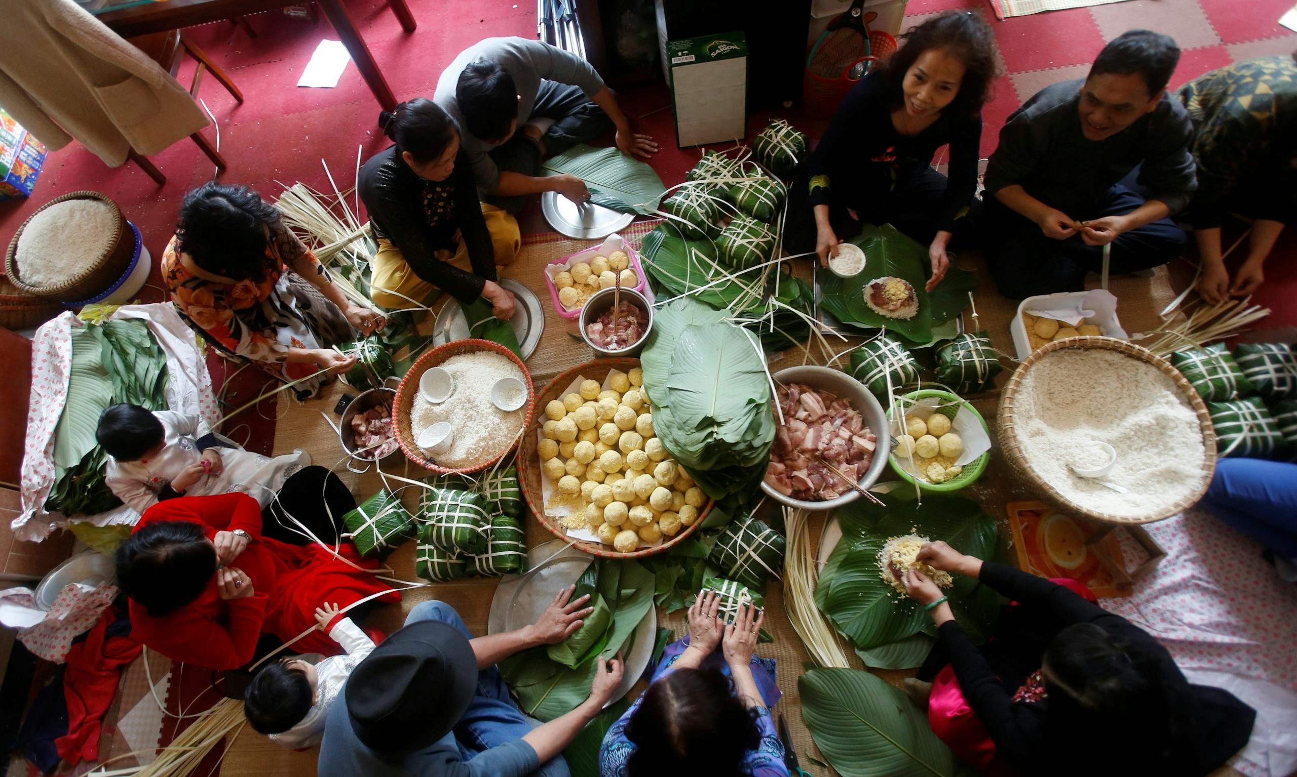 在越南人少見能放假的「雄王節」這天,為什麼要用圓粽和方粽祭祀祖先? - TNL The News Lens 關鍵評論網