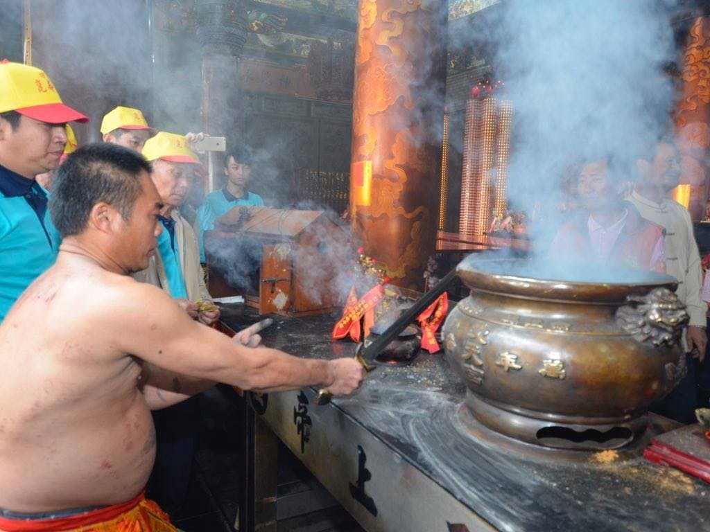 為何宮廟特別強調「萬年香火」？解析民間信仰中的香火觀- TNL The News