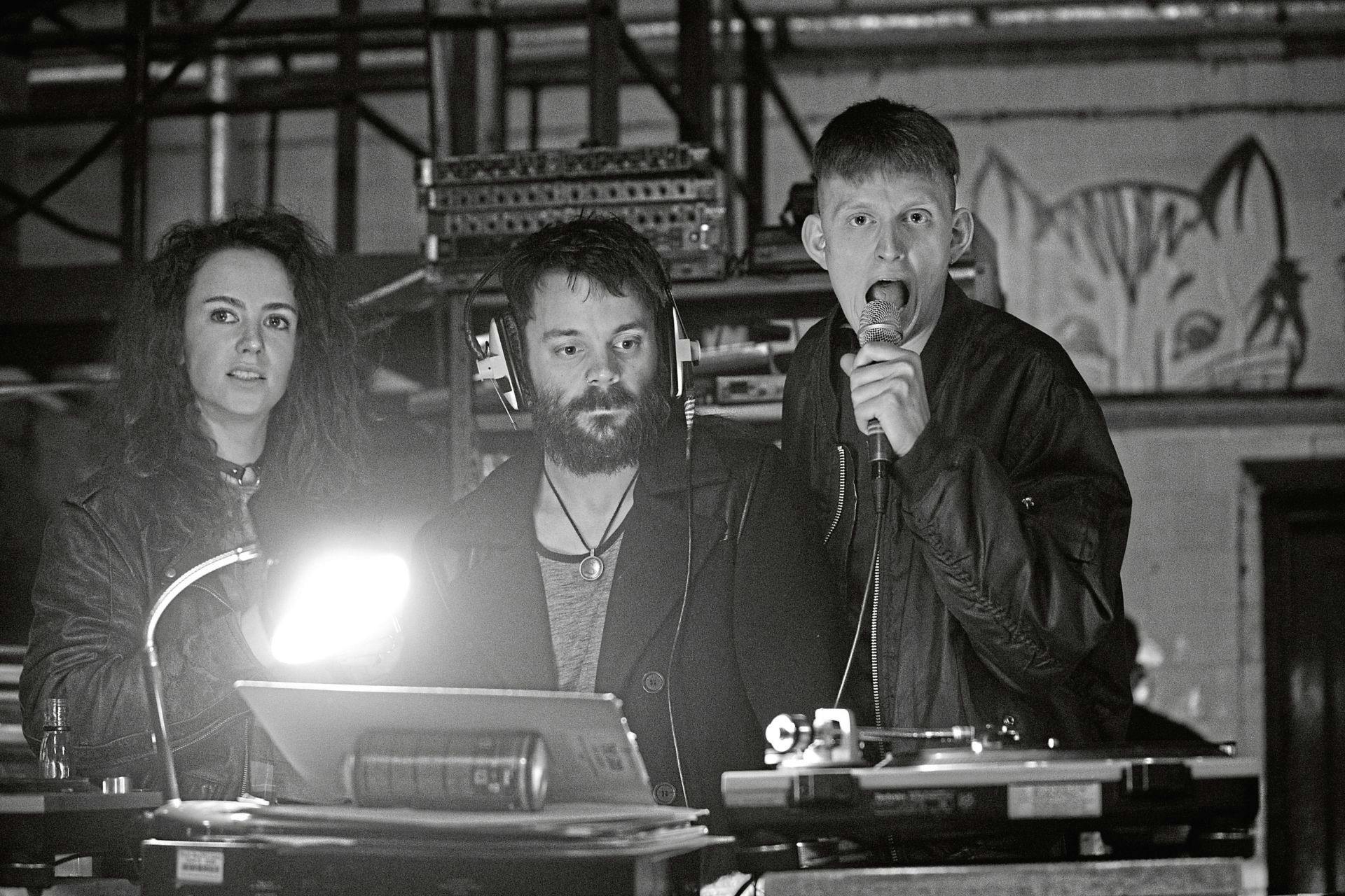 地下狂熱趴》：我兒子很乖，都是銳舞文化（RAVE）帶壞他？ - TNL The News Lens 關鍵評論網