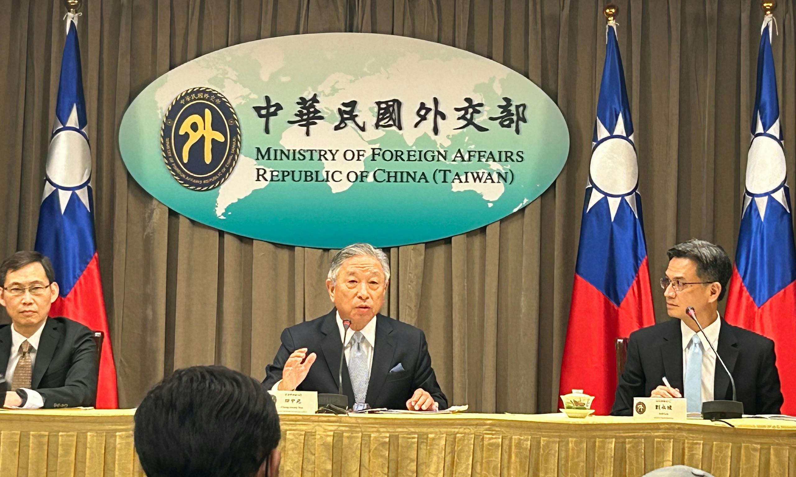 揮別斷交疑雲！外交部次長田中光出席吐瓦魯總理就職，將與新總理戴斐立會面 - TNL The News Lens 關鍵評論網
