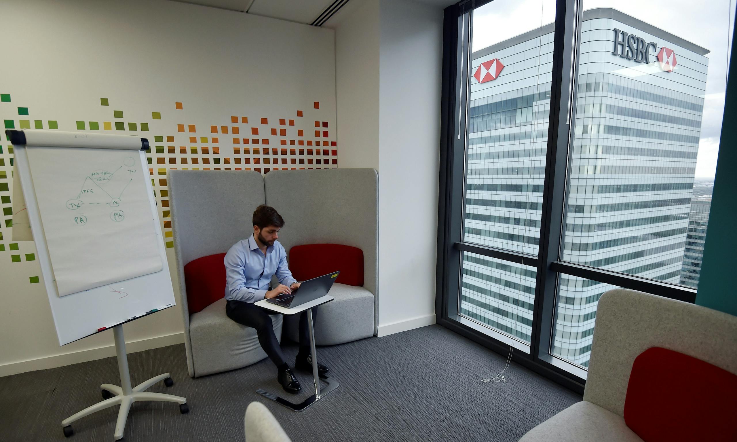 金融監理沙盒上路四年僅落地三件，政府思維仍以保護傳統金融業者為主，而非建構公平環境- TNL The News Lens 關鍵評論網