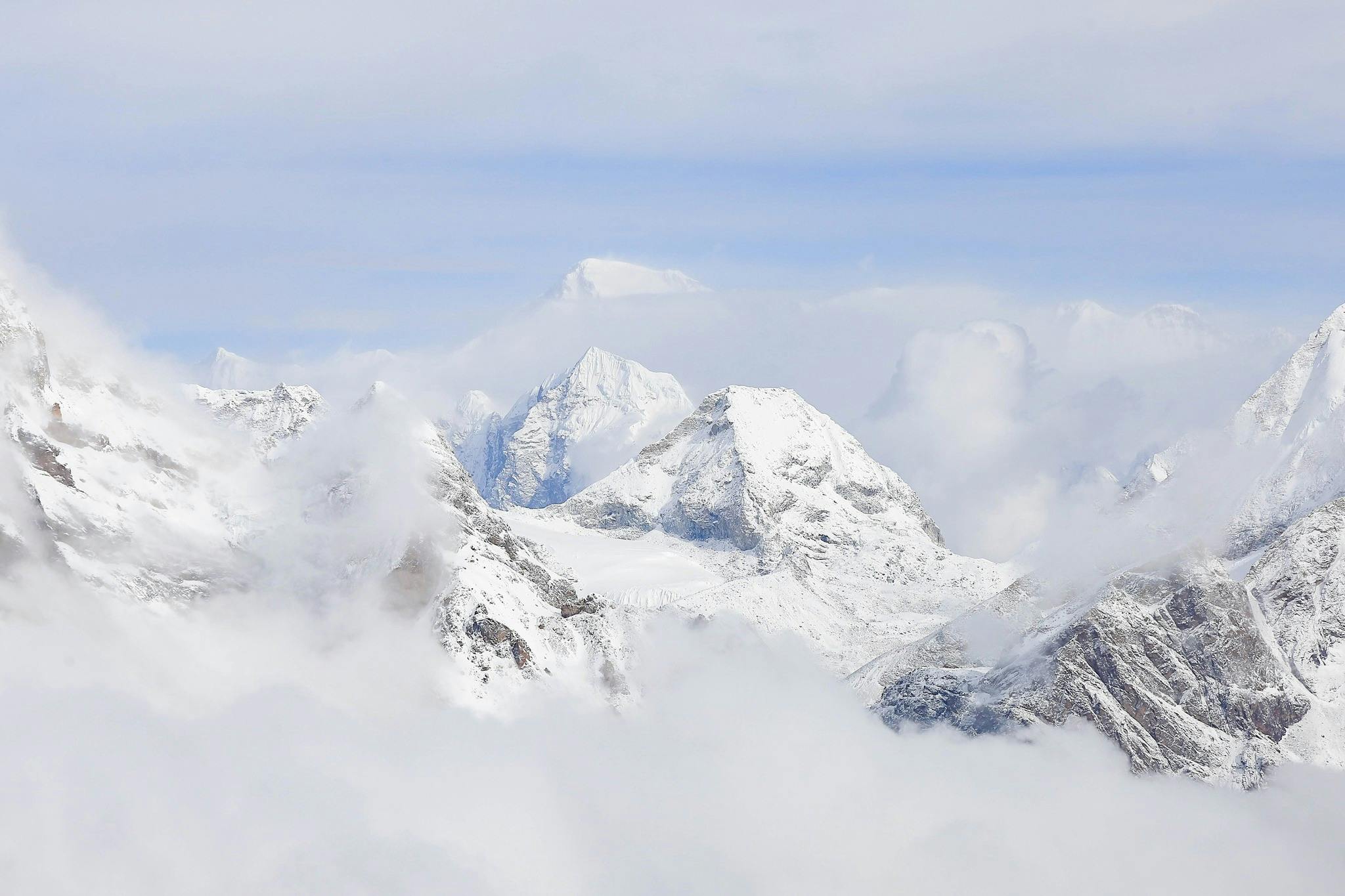 雪羊:基於這五個事實查核基礎,曾格爾「13小時無氧速攀Manaslu」的可能性奇低無比 - TNL The News Lens 關鍵評論網