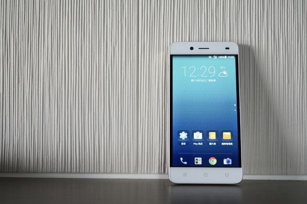 是[開箱] 日系 3D 立體玻璃美背 Sharp AQUOS M1這篇文章的首圖