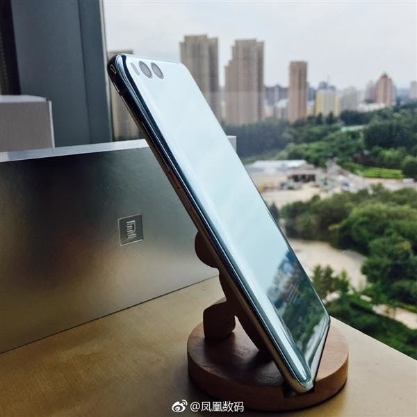 3999元不計成本!小米6亮銀探索版開箱圖賞