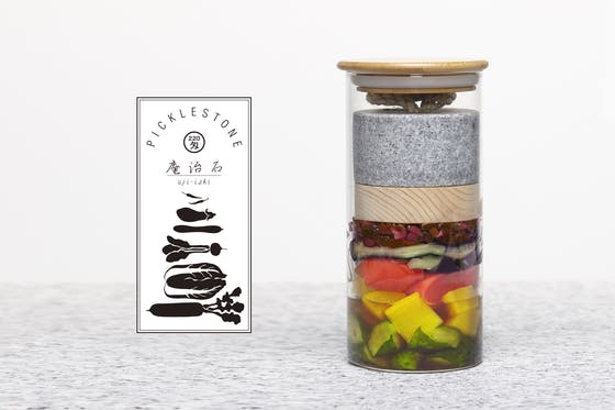 是顧及份量與視覺美感的現代版的醃菜罐這篇文章的首圖