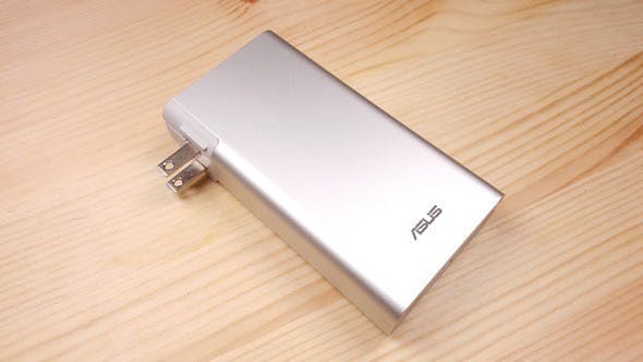 是[評測] 旅行好搭檔！ ZenPower Combo 快充行動電源讓你一顆當兩顆用這篇文章的首圖