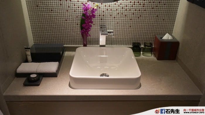 nanjing-hong-kong-express-shanghai-travel-experience12