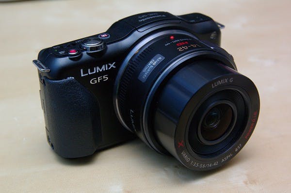 是簡單易用小巧再進化， Panasonic GF5X 動手玩這篇文章的首圖
