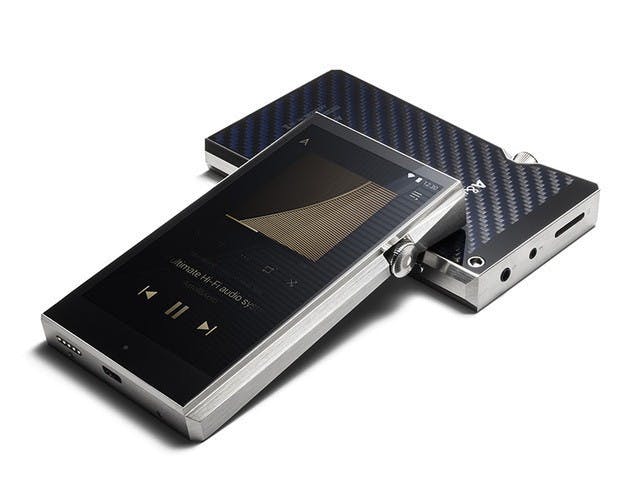 是韓國高階音樂播放機品牌 Astell & Kern 再推新機，搭載 AK4497EQ 晶片的 A&ultima SP1000這篇文章的首圖