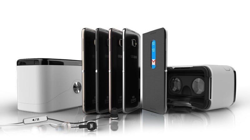 是Alcatel idol 4系列揭曉 主打VR配件應用這篇文章的首圖