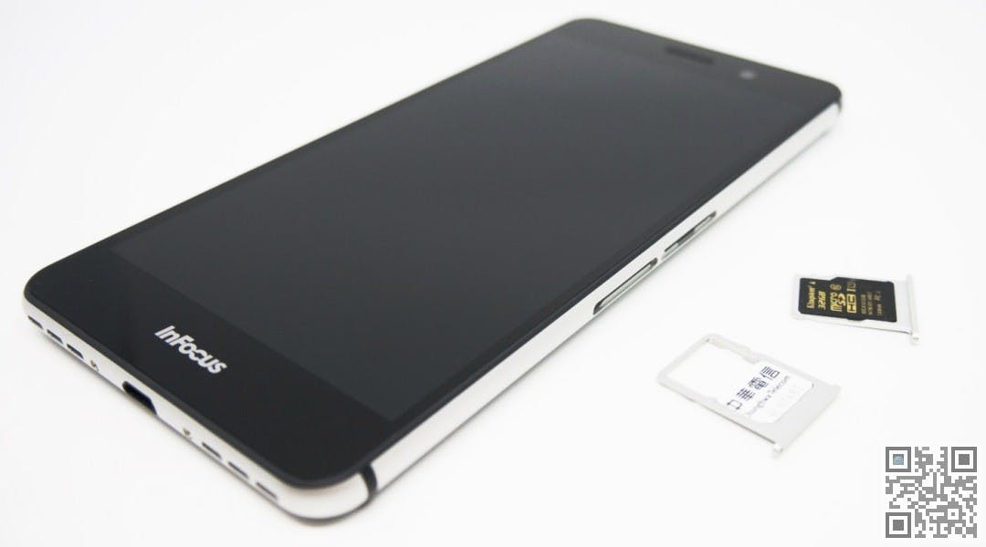 InFocus M808 10