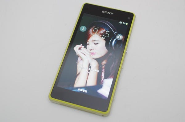 是不是 mini 而是 Compact ！ Sony Mobile 輕旗艦 Xperia Z1 Compact 動手玩這篇文章的首圖