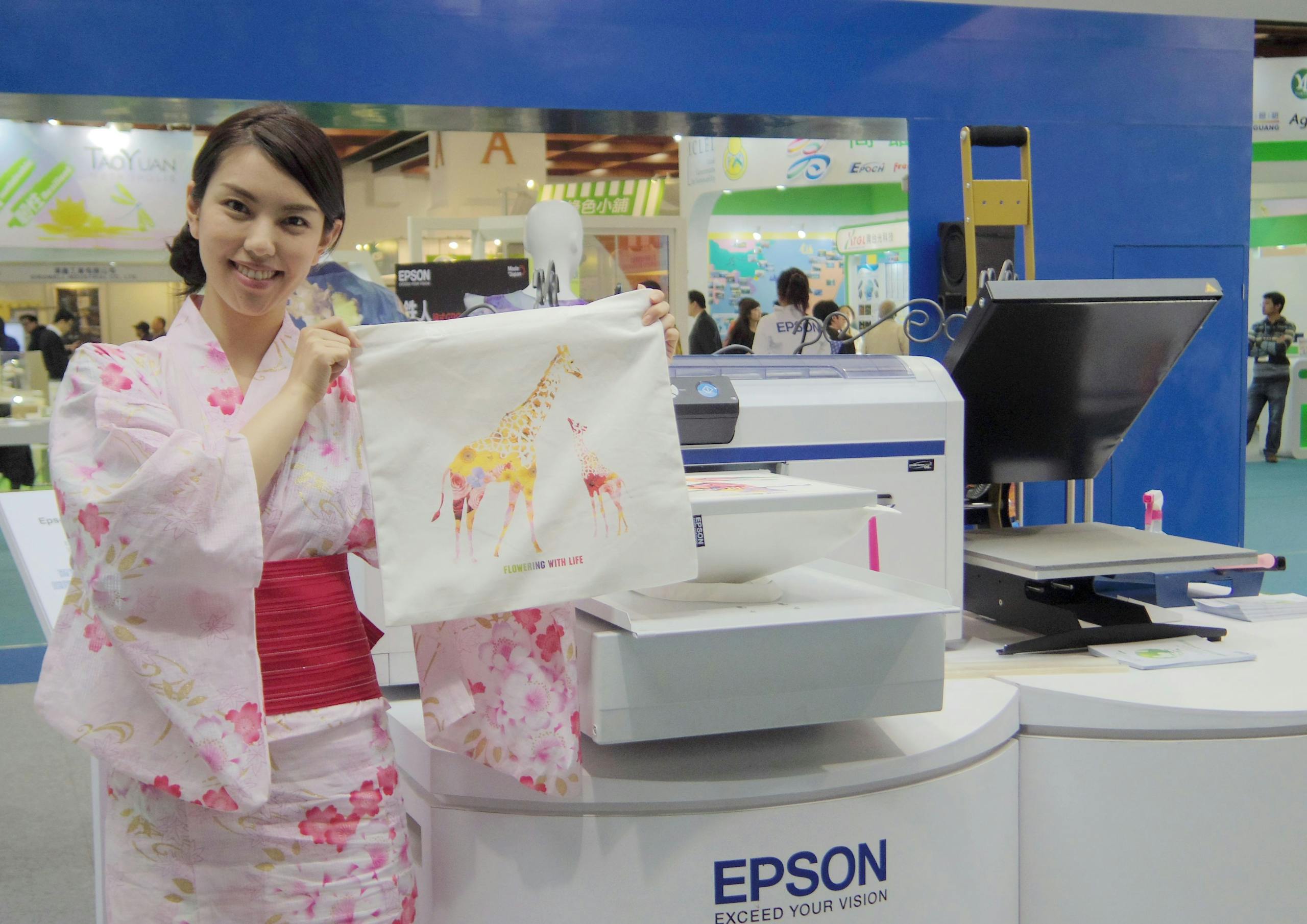 是綠色環保不是只有省電， Epson 在綠色產品展展出其綠能方案這篇文章的首圖