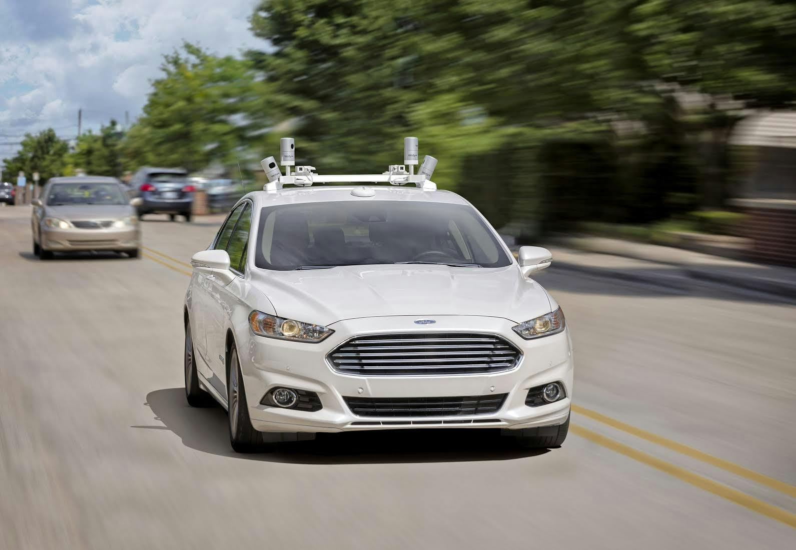 是福特、百度宣布共同投資 Velodyne ，盼能降低光學雷達成本這篇文章的首圖