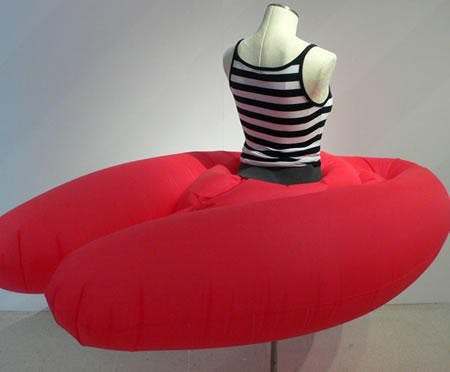 你拍攝的 Evacuation_Skirt4。