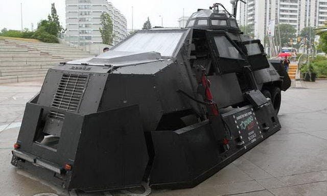 是追風部隊保命利器　TIV-2裝甲車！！這篇文章的首圖