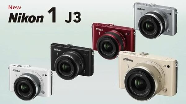 是Nikon推出EVIL相機入門新款J3以及S1，承襲前代高階新技術這篇文章的首圖