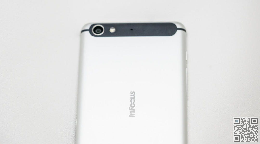 InFocus M808 03
