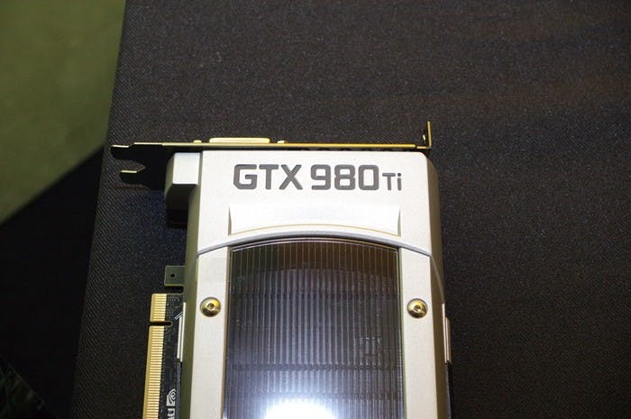 是Computex 2015 ：為頂級遊戲體驗而生， NVIDIA 發表搭載 6GB VRAM 的 GTX 980Ti 顯示卡這篇文章的首圖