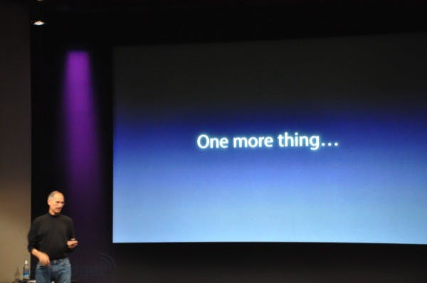 One more thing... Nuevo MacBook
