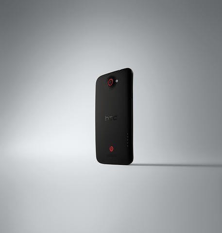 是時脈提昇加大電池的 HTC One X+ 發表，另外 One X 與 One S 將升級 Android 4.1這篇文章的首圖