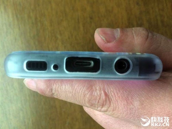三星Galaxy S8真機照大曝光:屏佔比逆天!