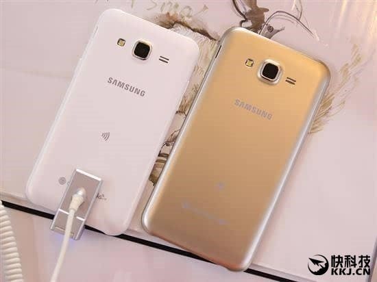 三星Galaxy J5(2015)獲得安卓7.0更新