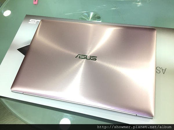 是玫瑰金 少女心 ASUS ZenBook UX303UB 絢麗開箱這篇文章的首圖