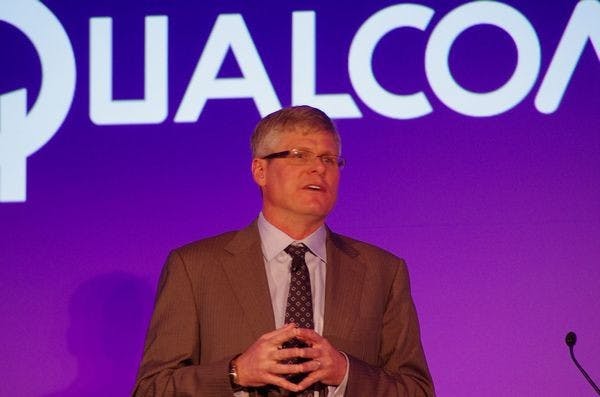 是高通 Paul Jacobs 正式卸下 CEO ，由總裁與營運長 Steve Mollenkopf 正式接棒這篇文章的首圖