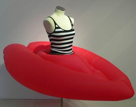 你拍攝的 Evacuation_Skirt2。