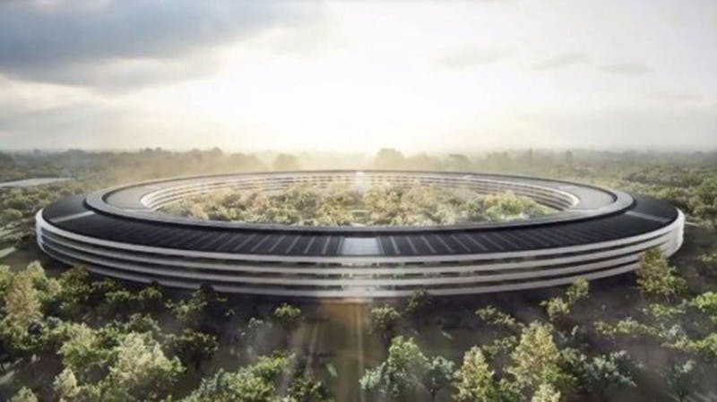 是無人機高抄 ！Apple 新「UFO」總部實地影片曝光這篇文章的首圖