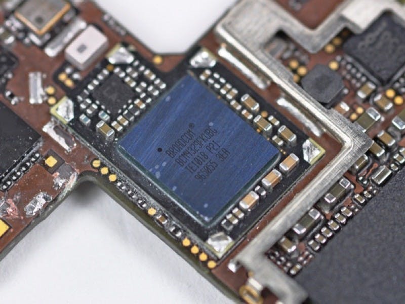是iOS 10.3立即釋出新版更新 原因出在Broadcom Wi-Fi晶片這篇文章的首圖