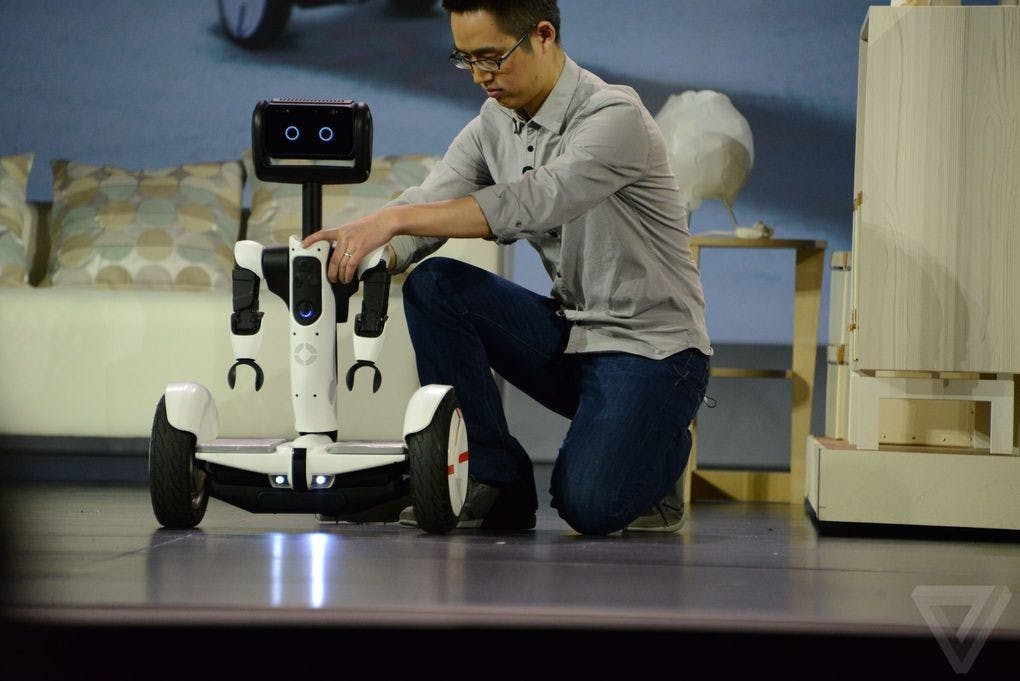 是CES 2016：Segway 和 Intel 聯手出擊！推出 Hoverbutlerbot 機器人管家這篇文章的首圖