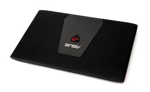 BO0R5998