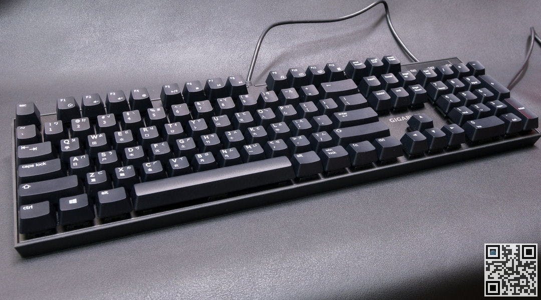 GIGABYTE force k83 21