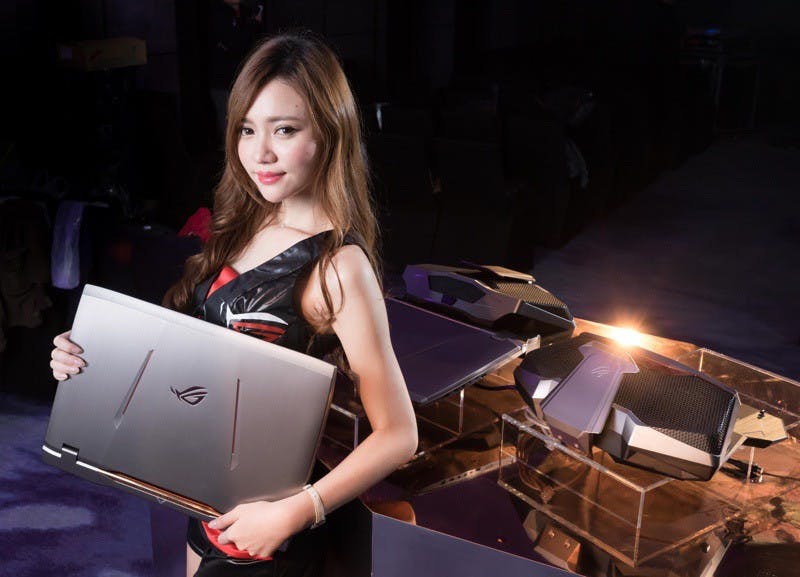 ROG玩家共和國世界唯一水冷式超頻電競筆電—「ROG GX700」正式在台上市_resize