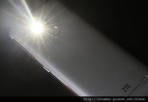 是ZTE BLADE V7 LITE 內建指紋辨識 4000元有找 近期最佳長輩與孩童手機低價選擇這篇文章的首圖