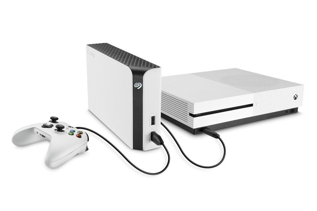 是Seagate針對Xbox One全系列機種再推外接硬碟配件這篇文章的首圖