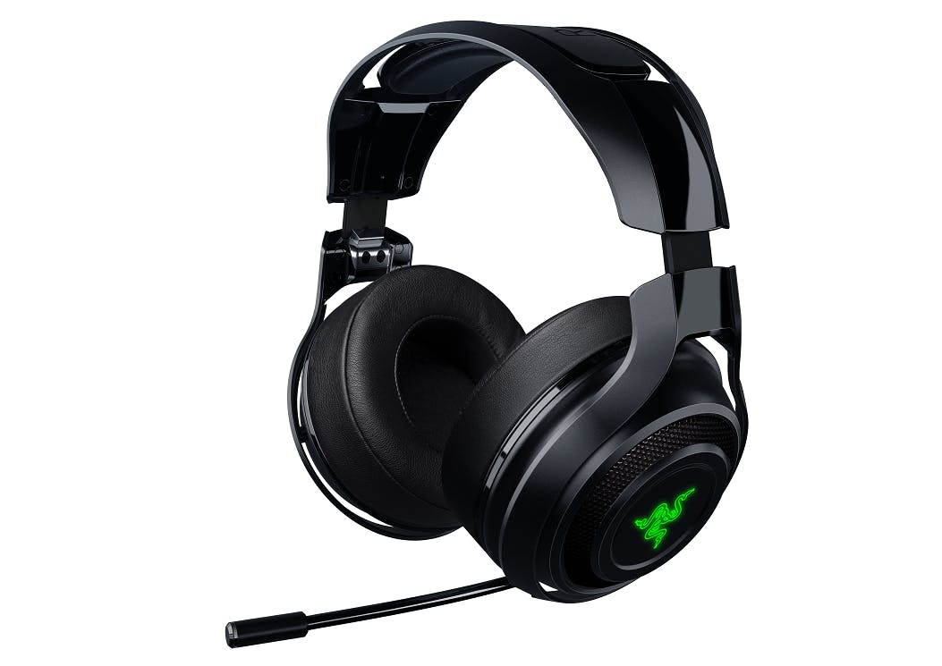 是Razer 推出電競無線耳麥 ManO'War ，強調可涵蓋 12 米範圍這篇文章的首圖