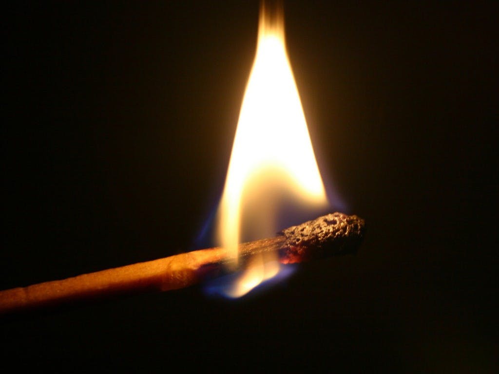 是[上癮懶人包] 你的燒燙傷常識，及格嗎？（新增傷患免費醫療/住宿相關資訊）這篇文章的首圖