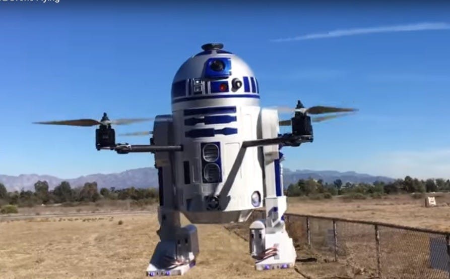 是第一台會飛天的R2-D2四軸飛行器這篇文章的首圖