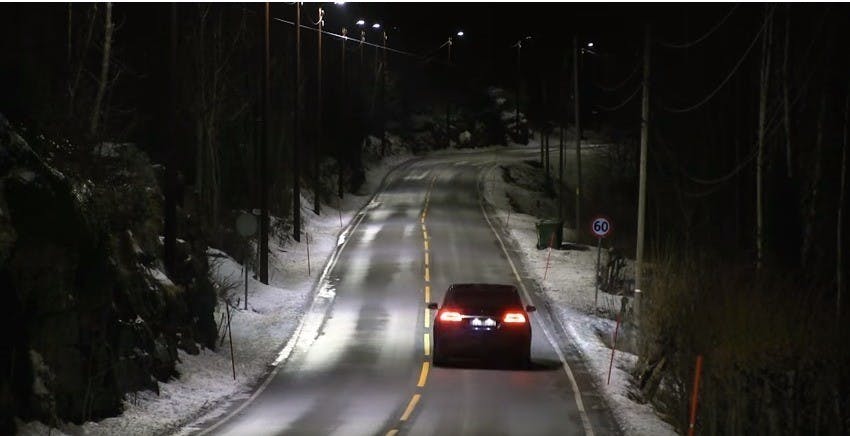是永夜挪威的省電路燈方案這篇文章的首圖