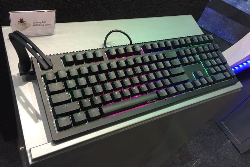 是Ducky Shine 6、猴年鍵盤、計算機鍵盤亮相這篇文章的首圖